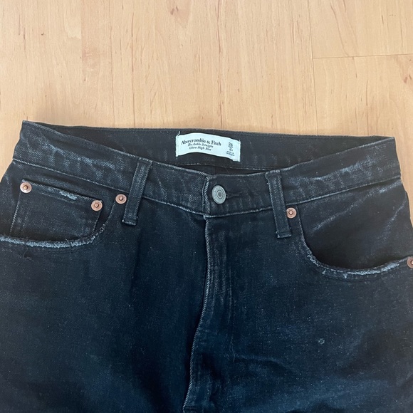 Abercrombie and Fitch Ankle Straight Jeans - Picture 2 of 2